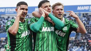 Muharemović seli na kultni stadion? Fabrizio Romano ga je "gurnuo" u redove otočkog velikana